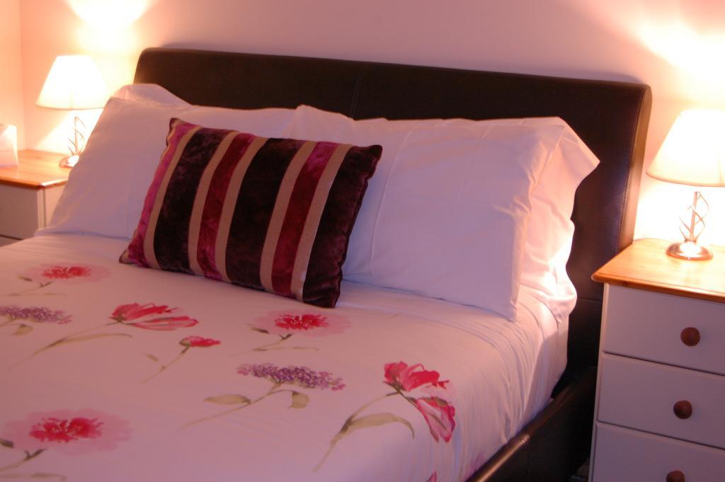 Bed and Breakfast Dawn Break Largs Zimmer foto