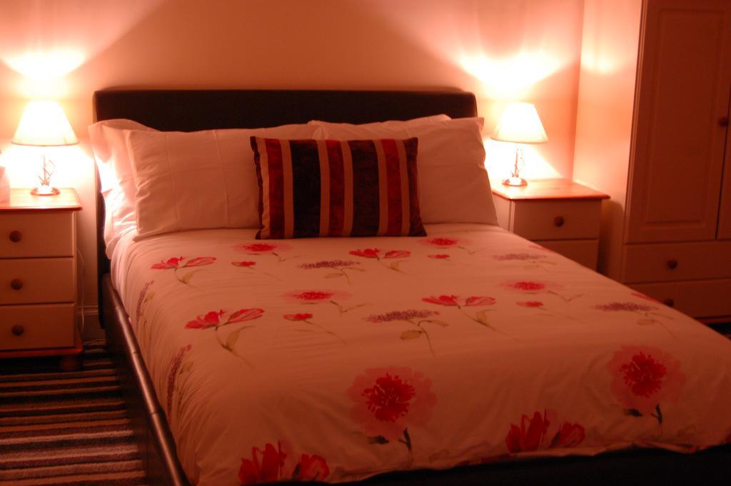Bed and Breakfast Dawn Break Largs Zimmer foto