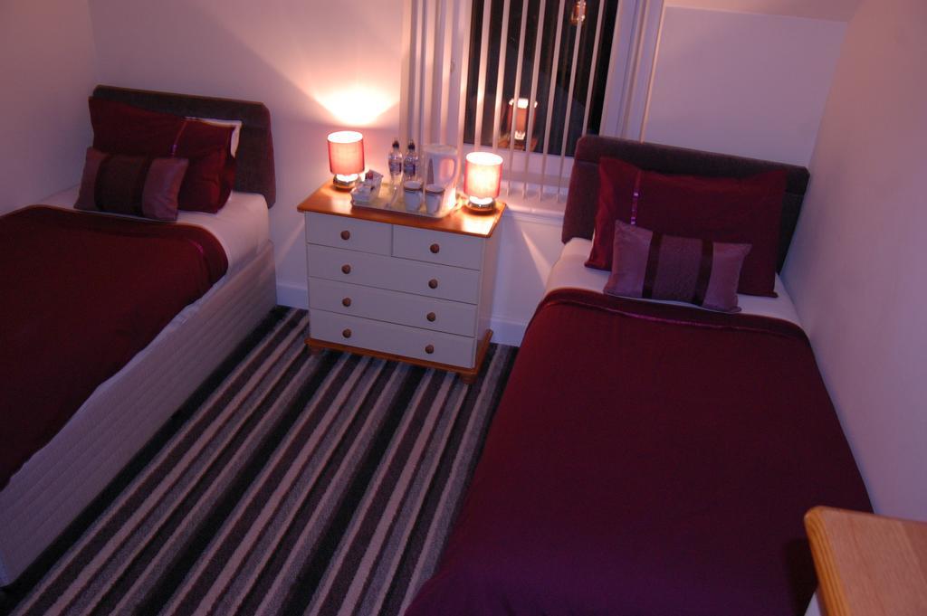 Bed and Breakfast Dawn Break Largs Zimmer foto