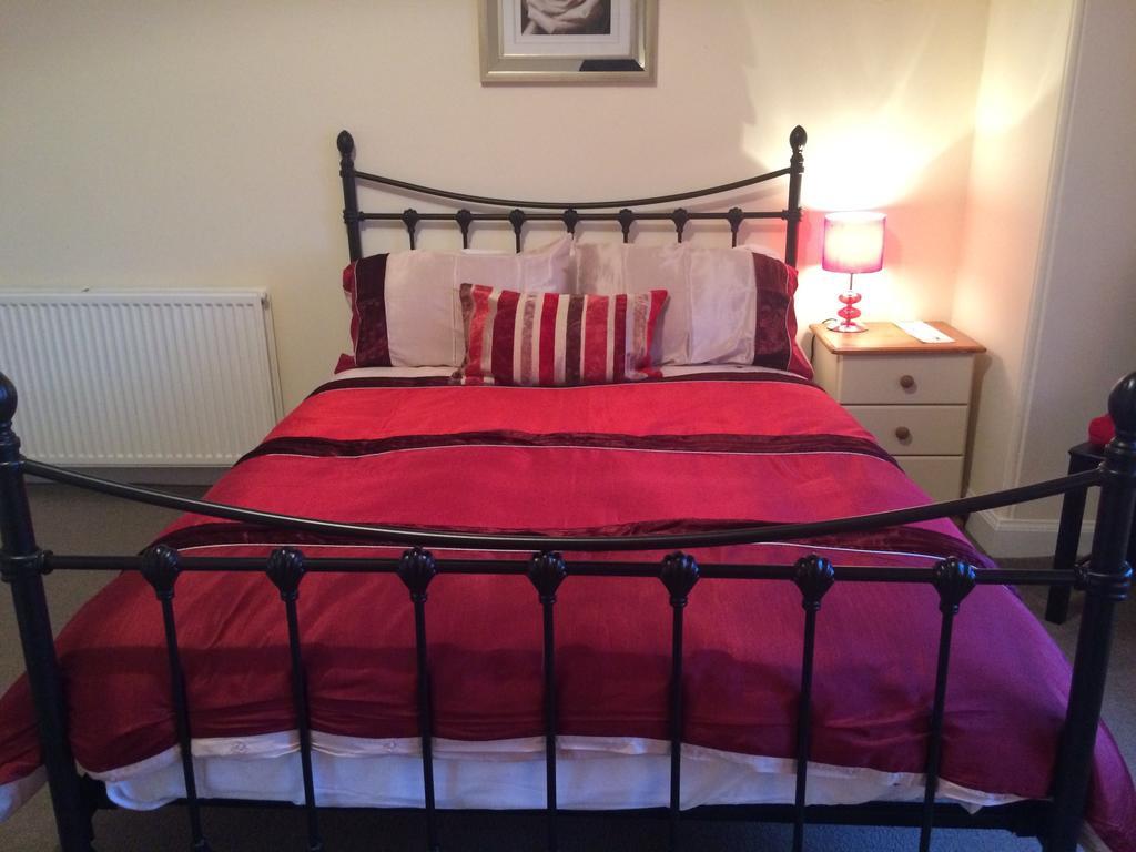 Bed and Breakfast Dawn Break Largs Zimmer foto